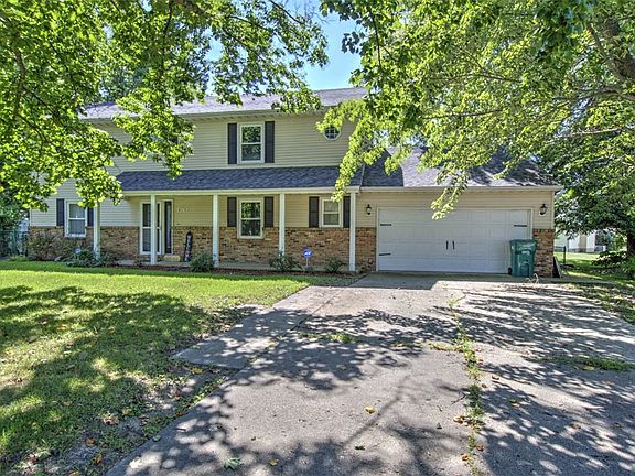 2nd image of 4606 Wisteria Ct