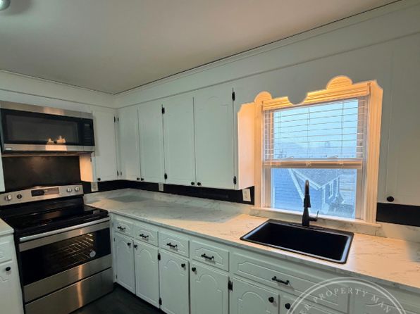 64 Walnut St #2B-1BA