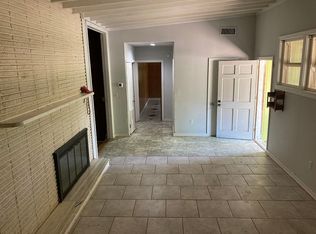 906 Lee Ave, Crystal Springs, MS 39059