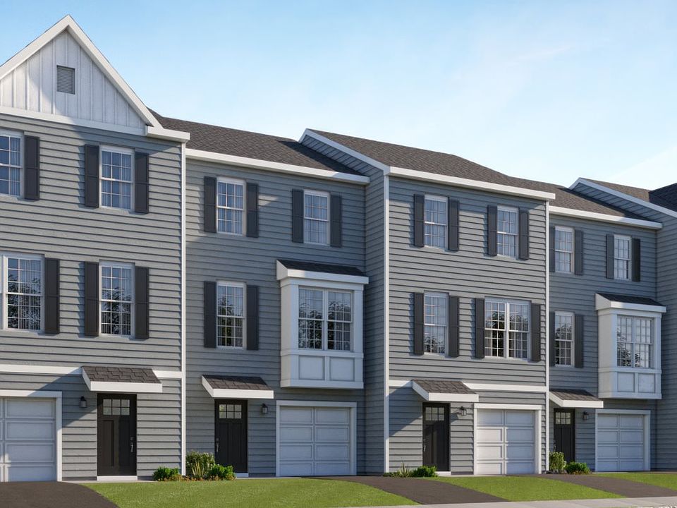 Chase Pointe streetscape