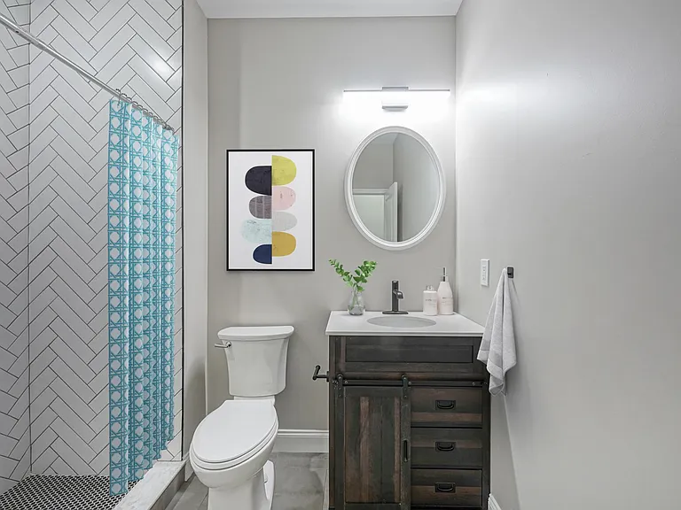 5223 Irving St #1 — Photo 11