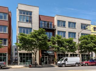 1730 N Western Ave APT 301, Chicago, IL 60647