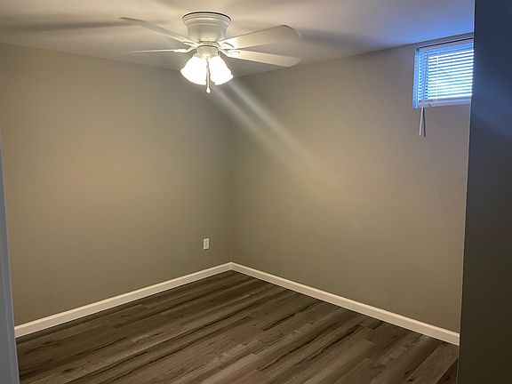 5th image of 740 W Wood St #5