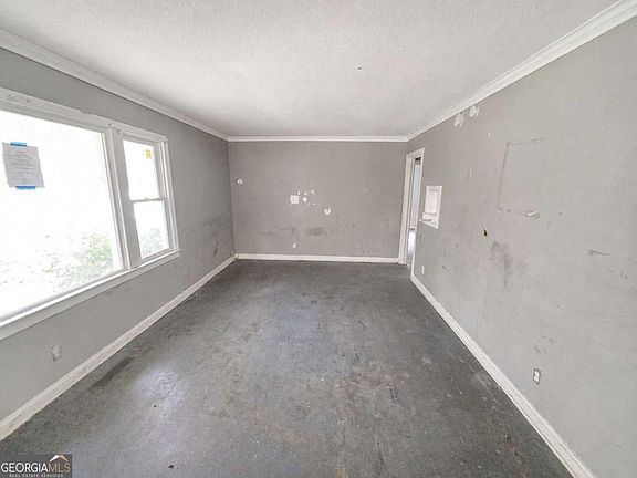 3rd image of 2235 Burroughs Ave SE