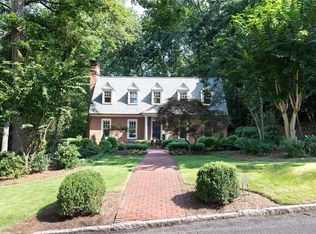 1325 Swims Valley Dr NW, Atlanta, GA 30327