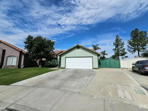 7307 Chilibre St, Bakersfield, CA 93313