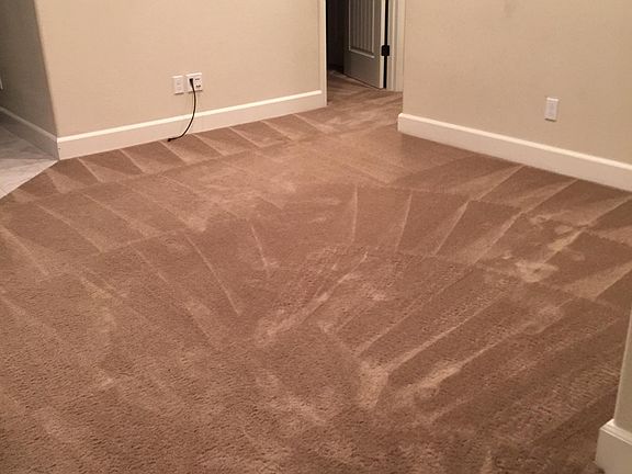 5th image of 656 N Plumas Dr #656