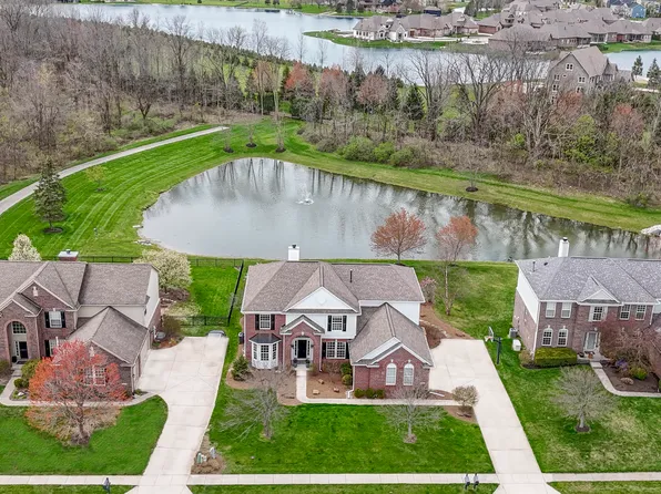 12030 Auburn Creek Xing, Zionsville, IN 46077