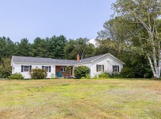 136 Davis Rd, Farmington, ME 04938