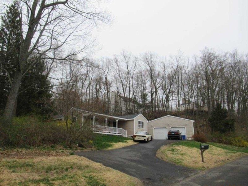 2nd image of 326 Margarite Rd