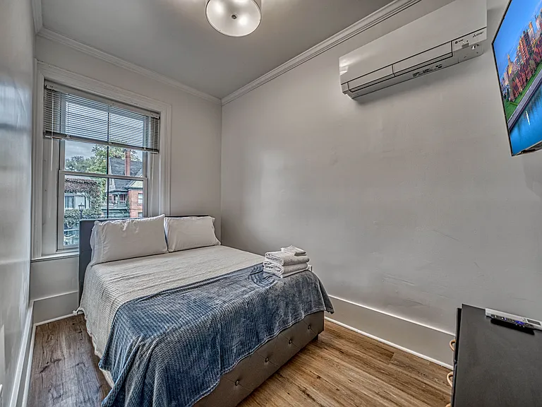 46 Allen St #3 — Photo 21