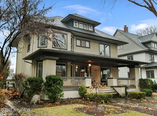619 Fair Oaks Ave, Oak Park, IL 60302