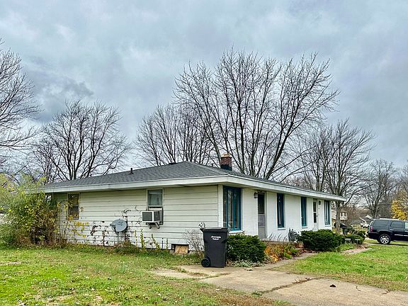 5th image of 5893 Crestmoor Dr SE
