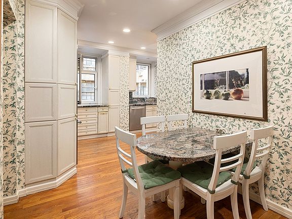 4th image of 1165 Park Ave #9A