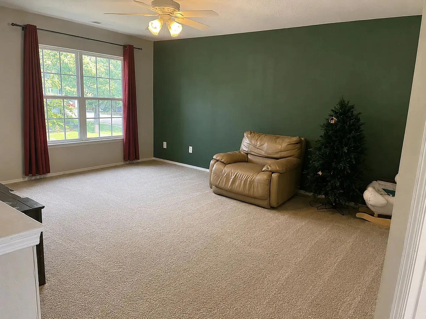 Charming 3BR House in Charlotte — Photo 2