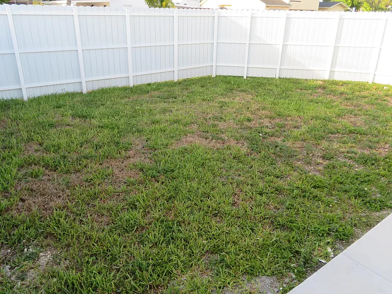SW 74th Ave — Photo 14