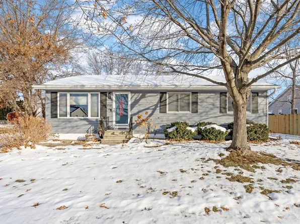 150 Larick Ct, Marion, IA 52302