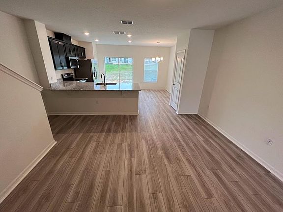 3rd image of 1413 Mirabella Cir