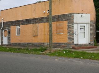 2011 Carver Ave, North Charleston, SC 29405