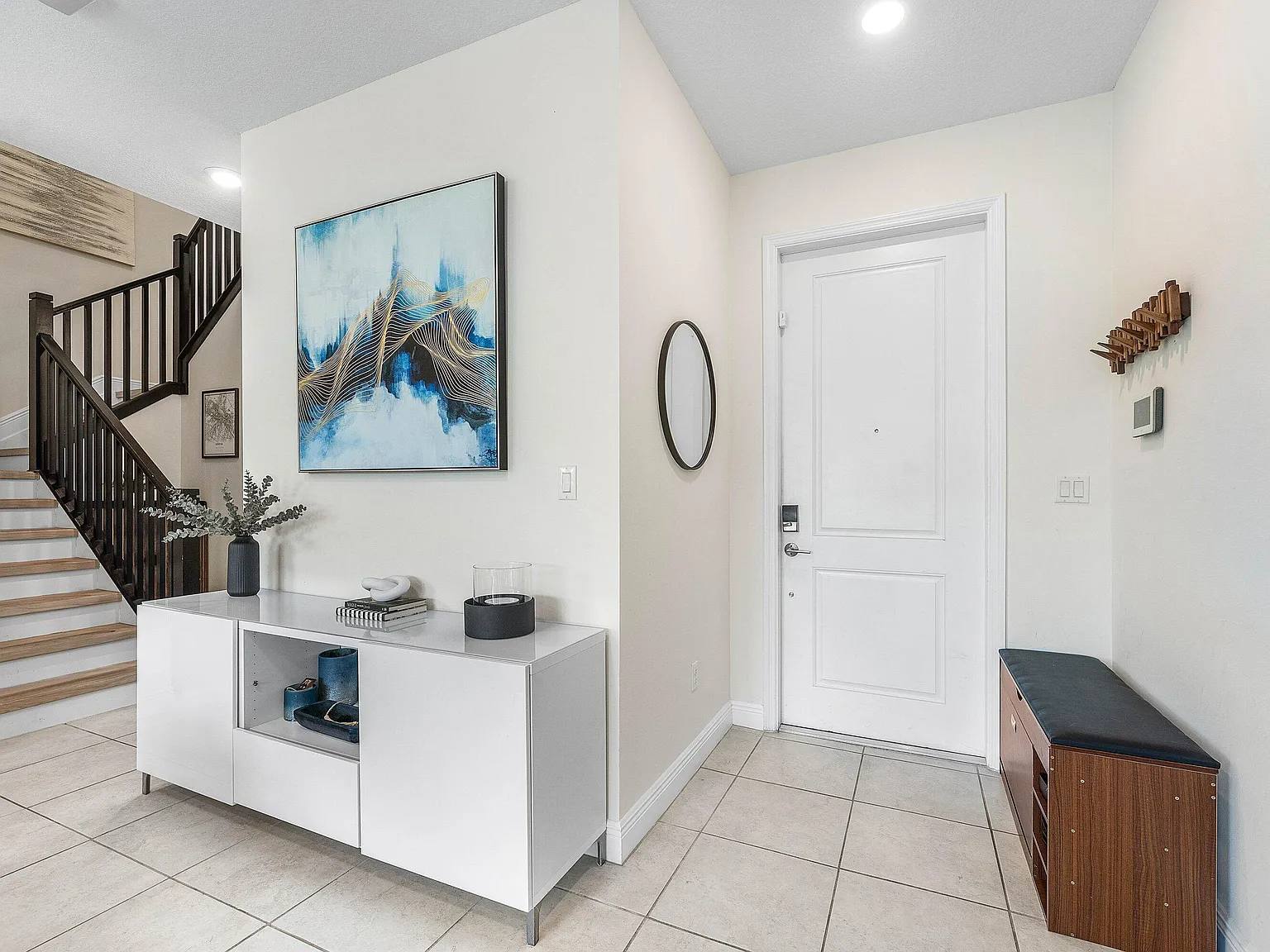 3 bed, 2.5 bath, 1535 sqft, $3,750 — Photo 3