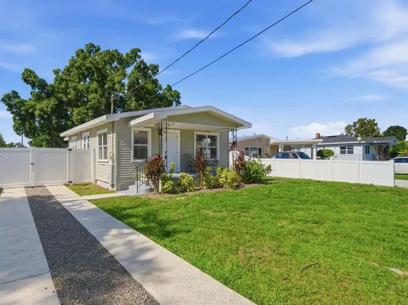 2704 W Leroy St, Tampa, FL 33607