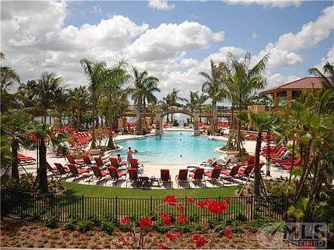 2nd image of 70 Via Verona Palm