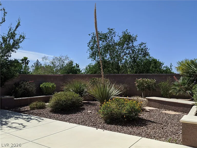 7437 Ravines Ave — Photo 25