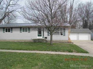 35211 Potter St, Memphis, MI 48041