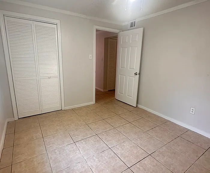 420 Lakeview Ave — Photo 16