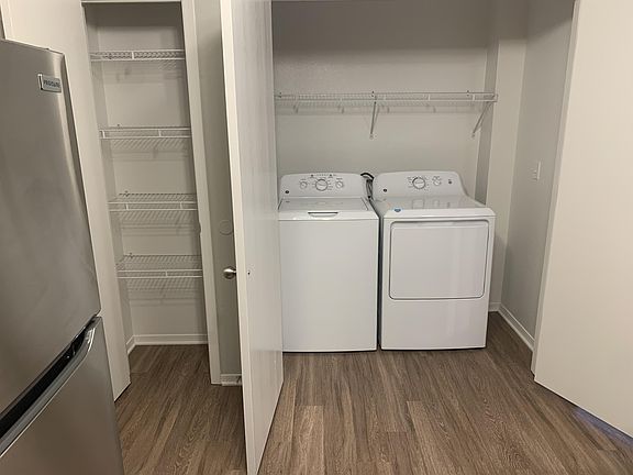 2nd image of 3305 SW Deerfield Blvd APT 1