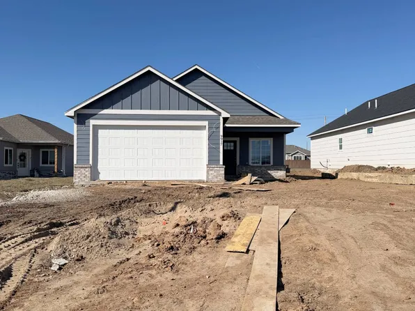 9873 Weeping Willow Dr, Manhattan, KS 66502