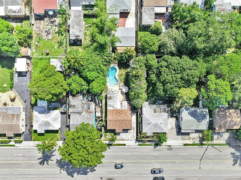 1328 N Andrews Ave — Photo 45