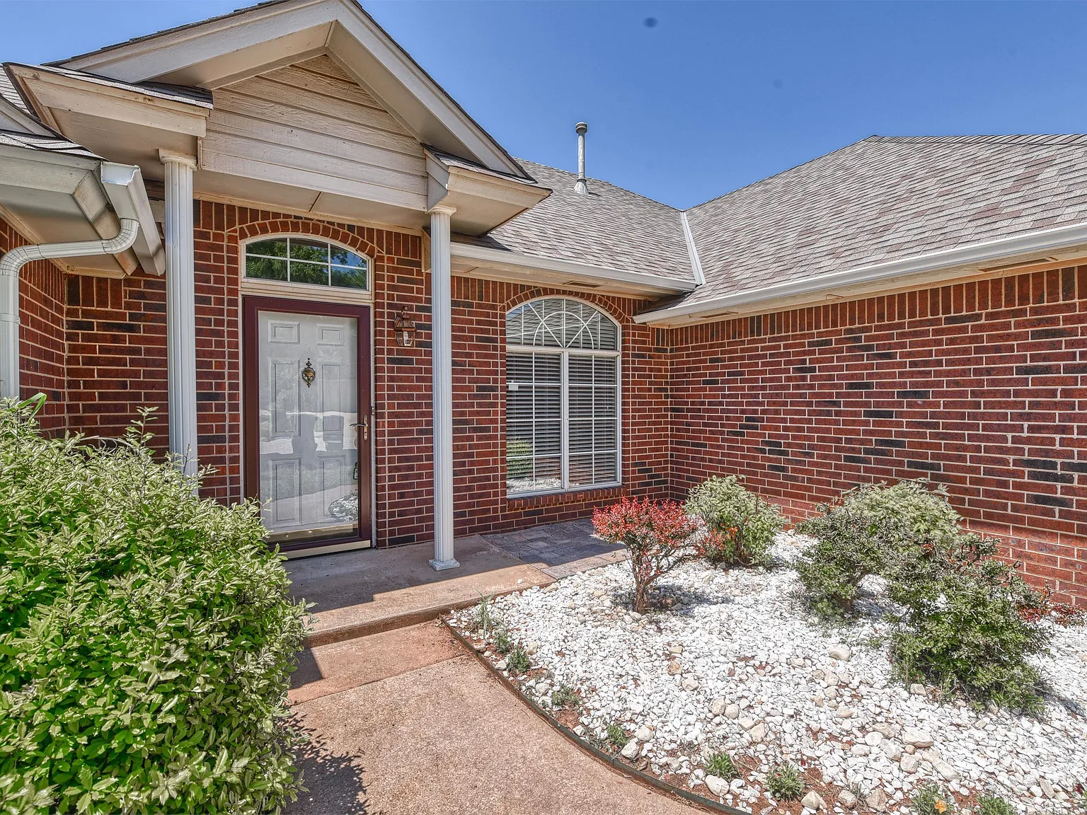 15501 Arbuckle Heights - 1 — Photo 4