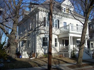 92 Thorndike St, Brookline, MA 02446