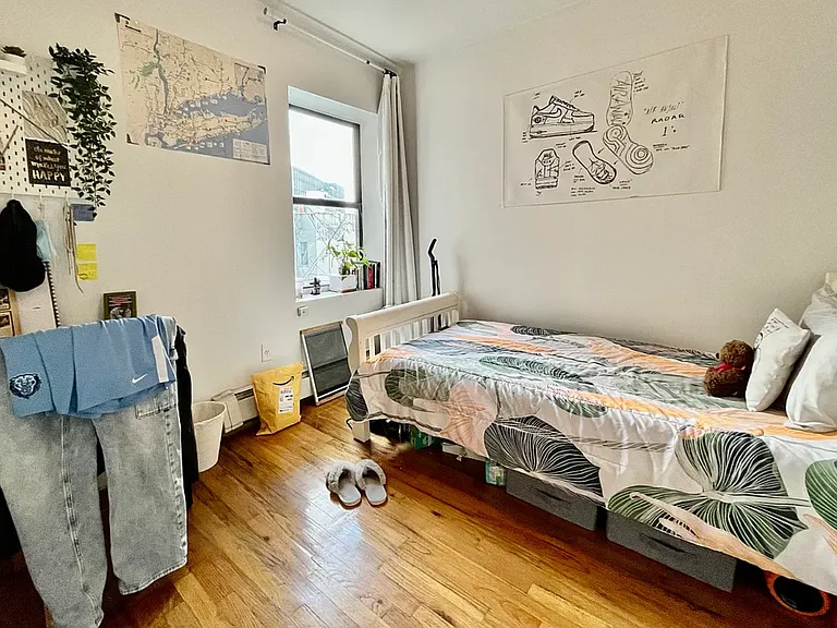 206 Saint Nicholas Ave #4R — Photo 4