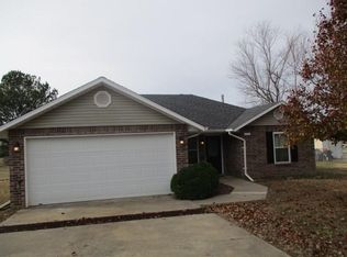 409 Stapleton Pl, Lincoln, AR 72744