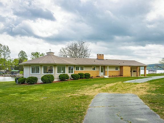 2nd image of 2041 Linwood Cir