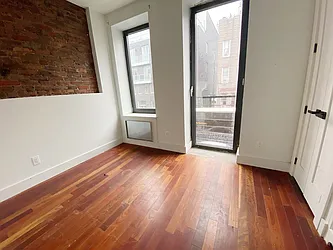 Rented by Doorway NYC, LLC