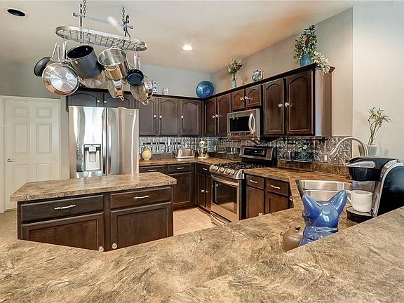 5th image of 9824 Wild Ginger Dr