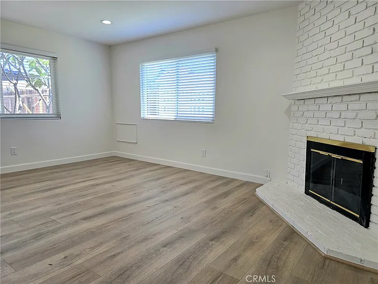 12162 Bailey St — Photo 4