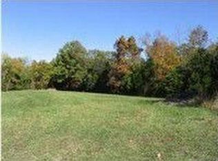 13801 New Hopewell Rd, Louisville, KY 40299