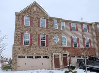 1706 Pointe View Dr, Mars, PA 16046