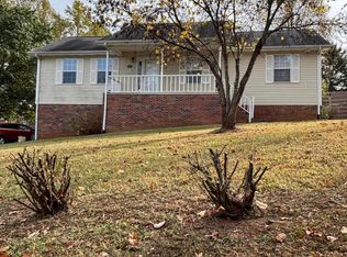 862 Hinkle Estates Dr, Seymour, TN 37865