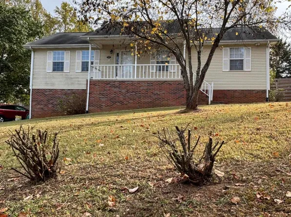 862 Hinkle Estates Dr, Seymour, TN 37865