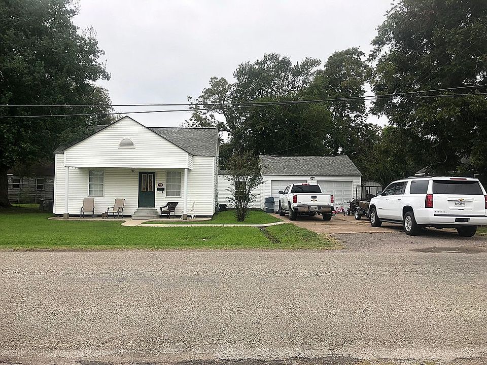 1st image of 714 Llano St