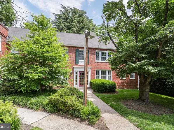 1924 N Rhodes St APT 88, Arlington, VA 22201