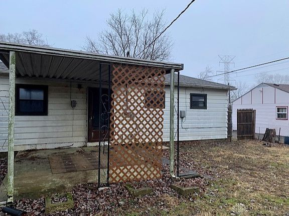 3rd image of 4550 Freudenberger Ave