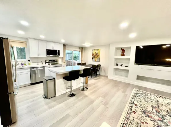 1573 E 6670 S, Salt Lake City, UT 84121