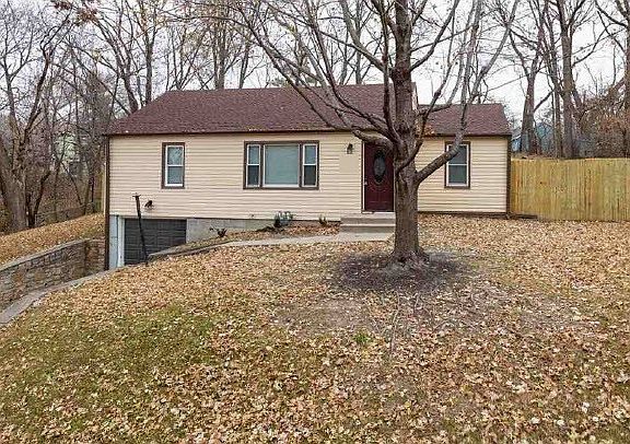 5th image of 2517 N 35th St
