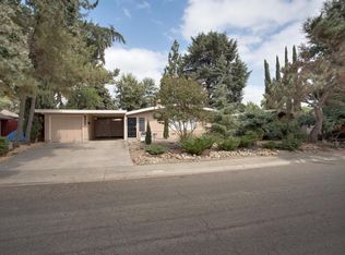 8957 Fashion Dr, Sacramento, CA